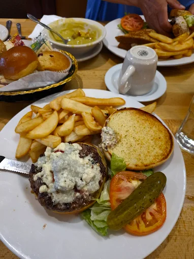 Dappers West family restaurant