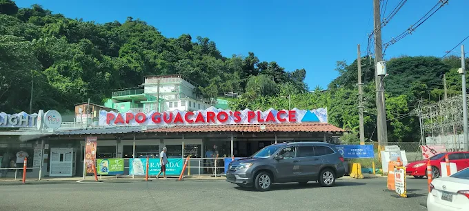 Papos Guacaros Place
